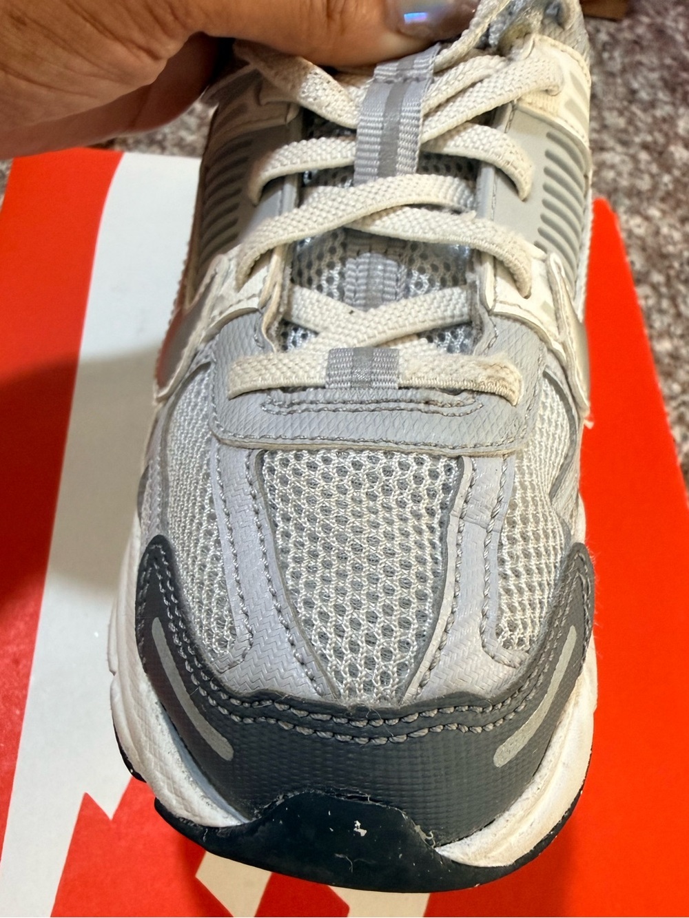 Nike Kids Iron Grey/Chrome Vomero 5 (PS) - Picture 11 of 13